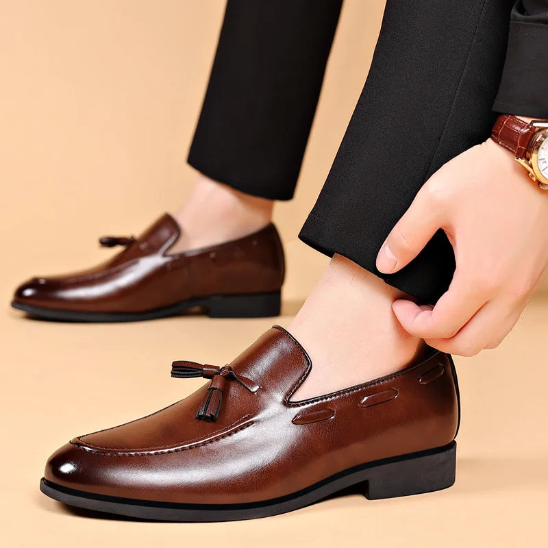 YBQJOO Men's Slip-On Leather Loafers – Business Casual Shoes Men's Loafers Axl
