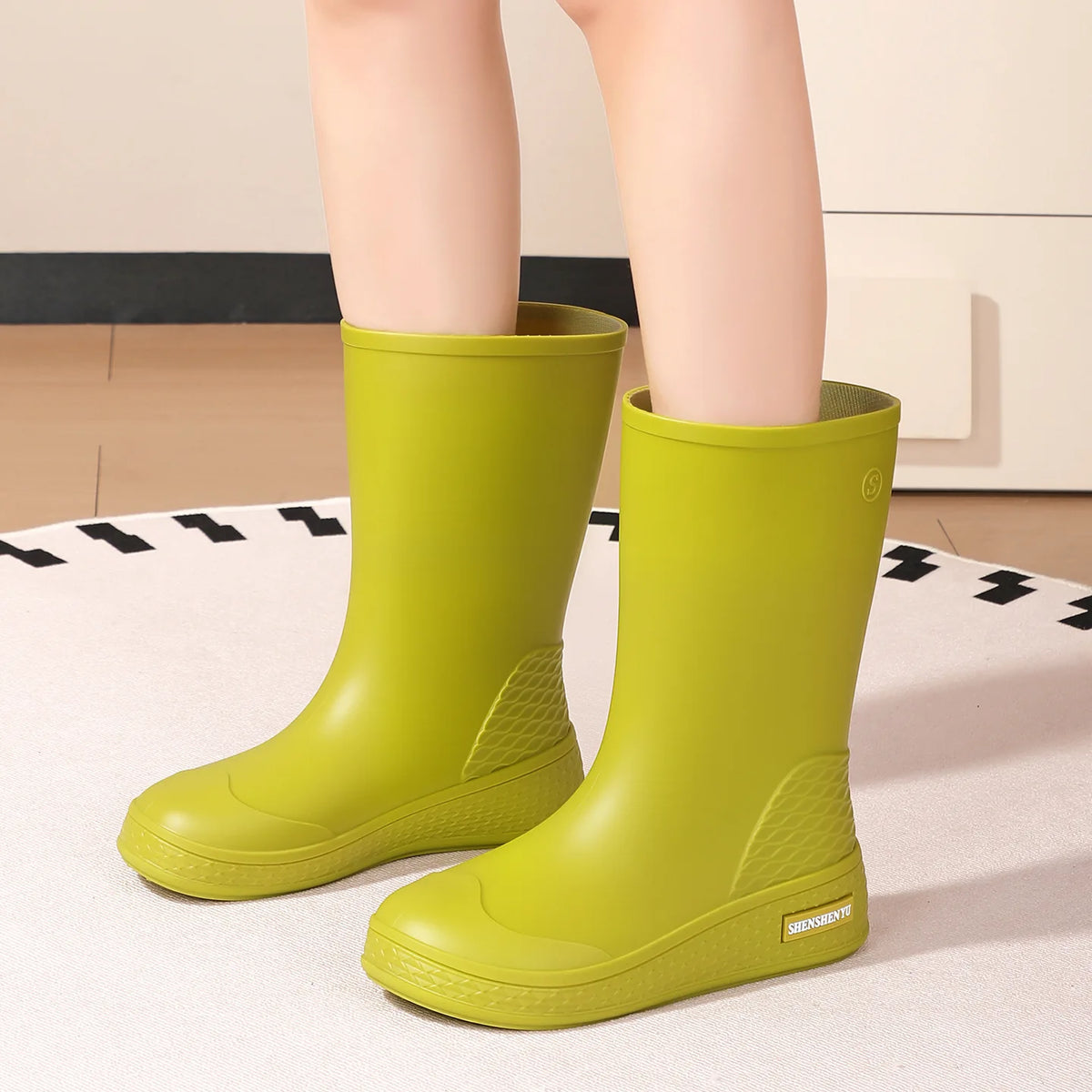 Women's Mid-Calf Rain Boots – Anti-Slip Lined Water Shoes Women's Rain Boots Axl
