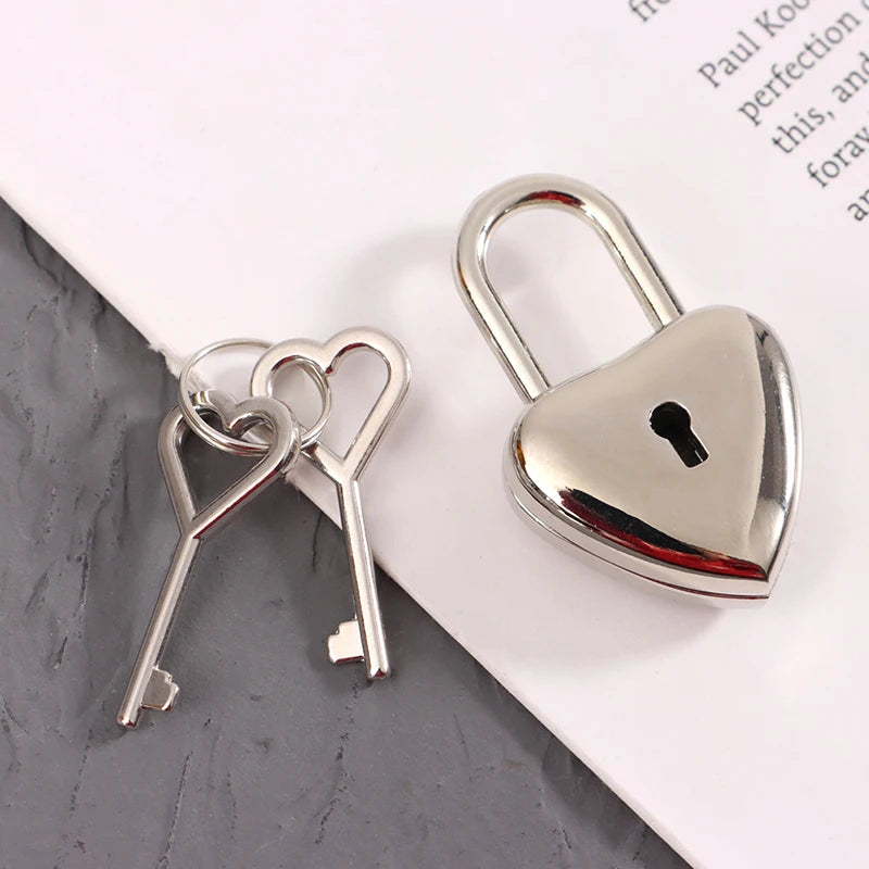 Heart Shape Mini Padlock with Key – Diary & Jewelry Box Lock Mini Padlock Axl