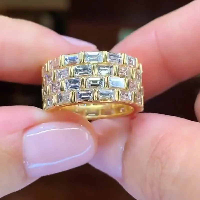 Huitan Women's Cubic Zirconia Pave Wedding Band Ring Fashion Ring Axl Q721 10