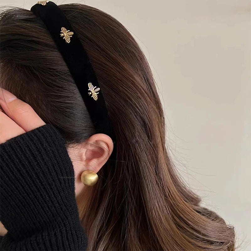 Retro Bee Wide Velvet Headband – French Style Hair Hoop for Women Fashion Headband Axl 2CM