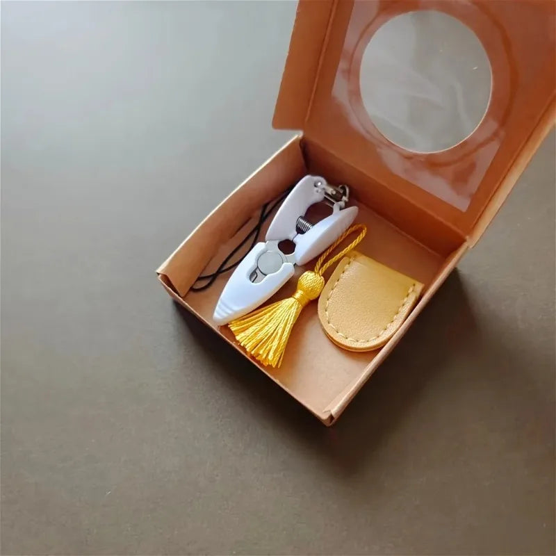 Mini Craft Scissors with Cover – Sewing, Embroidery & Quilting Mini Craft Scissors Axl Yellow-1pc