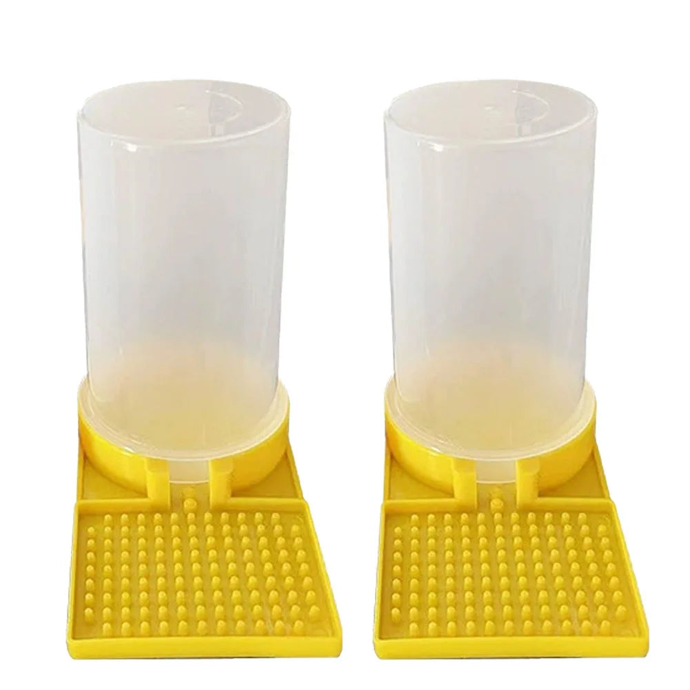 Bee Water Feeder – Safe Honeybee Drinking Station & Tray Bee Feeder Axl M 2pcs