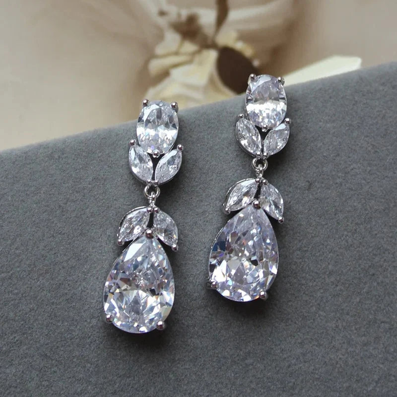 Huitan Cubic Zirconia Dangle Earrings – Silver Drop CZ Jewelry Drop Dangle Earrings Axl E3403