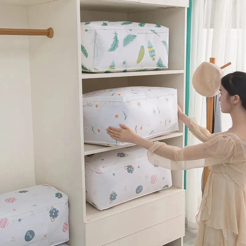 Foldable Quilt Storage Bag – Feather Print Blanket Organizer Storage Organizer Bag Axl