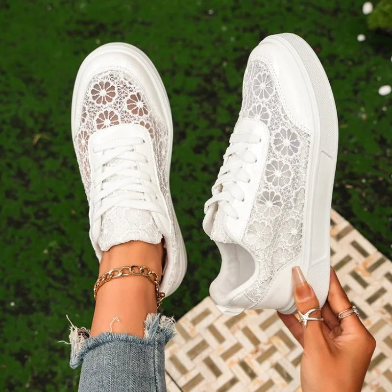 Women's Flower Mesh Sneakers – Breathable Casual Lace-Up Women's Mesh Sneakers Axl 40 White