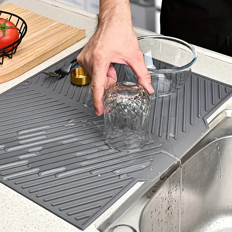 Silicone Drying Mat – Non-Slip Dish Drain Pad & Heat-Safe Coaster Silicone Drying Mat Axl