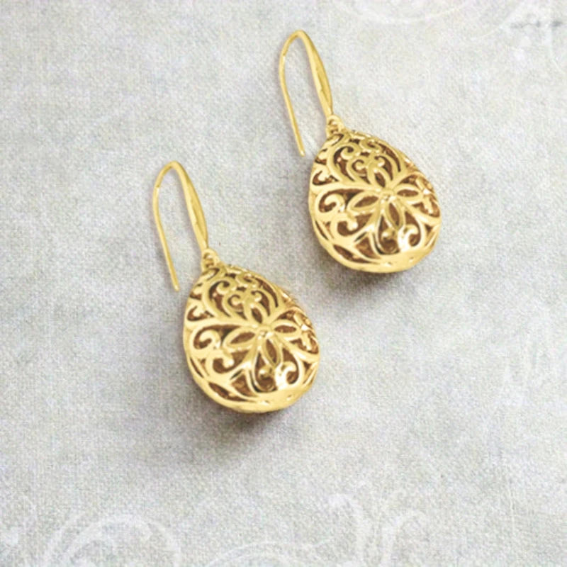 Huitan Gold Drop Earrings – Hollow Geometric Women's Jewelry Drop Earrings Axl