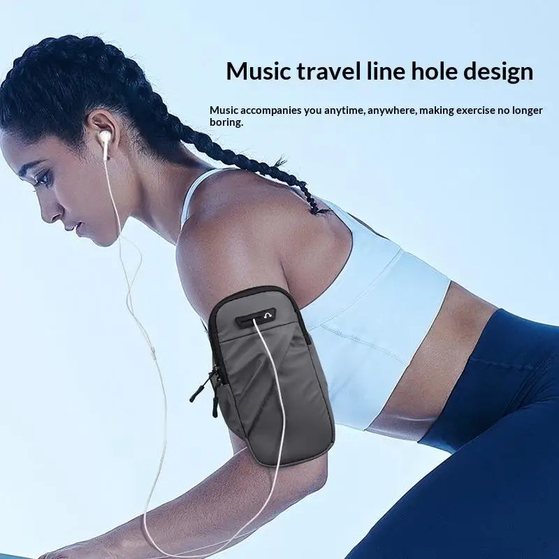 Waterproof Running Armband Phone Holder with Headphone Jack Sports Armband Pouch Axl