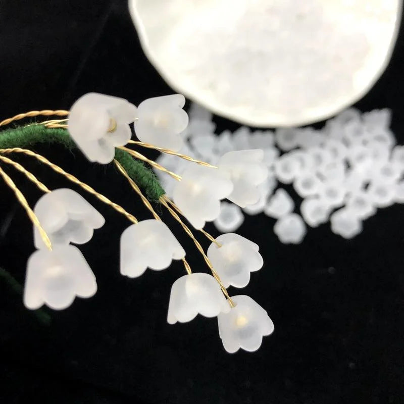 200pcs Transparent Acrylic Flower Beads for DIY Jewelry Making Jewelry Making Beads Axl