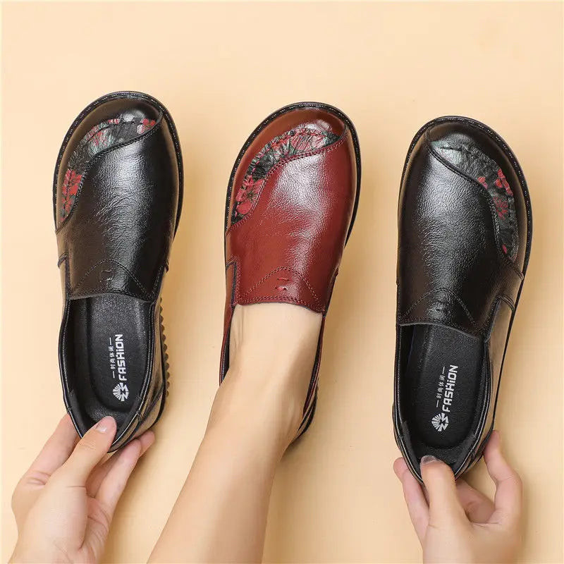 Women's Genuine Leather Retro Loafers – Wide Fit Flat Shoes Leather Flat Loafers Axl