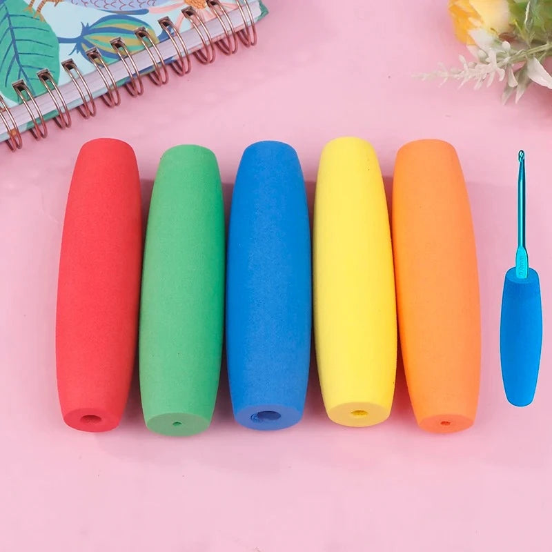 5-Piece Ergonomic Crochet Hook Handle Set – Fits 2mm–8mm Crochet Hook Handles Axl