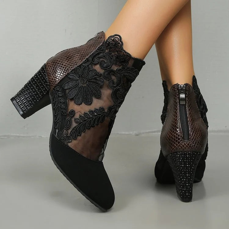 Women's Retro Embroidered Ankle Boots – Platform Block Heel Embroidered Ankle Boots Axl 39 Brown
