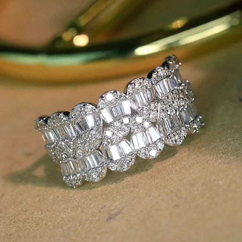 Huitan Cubic Zirconia Wedding Band Ring for Women | Pavé Wedding Band Ring Axl