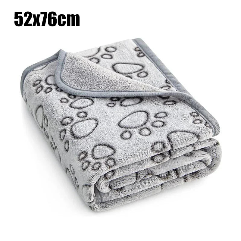 KEMORELA Soft Fluffy Pet Blanket for Cats & Dogs – Coral Fleece Pet Blanket Axl 52x76cm