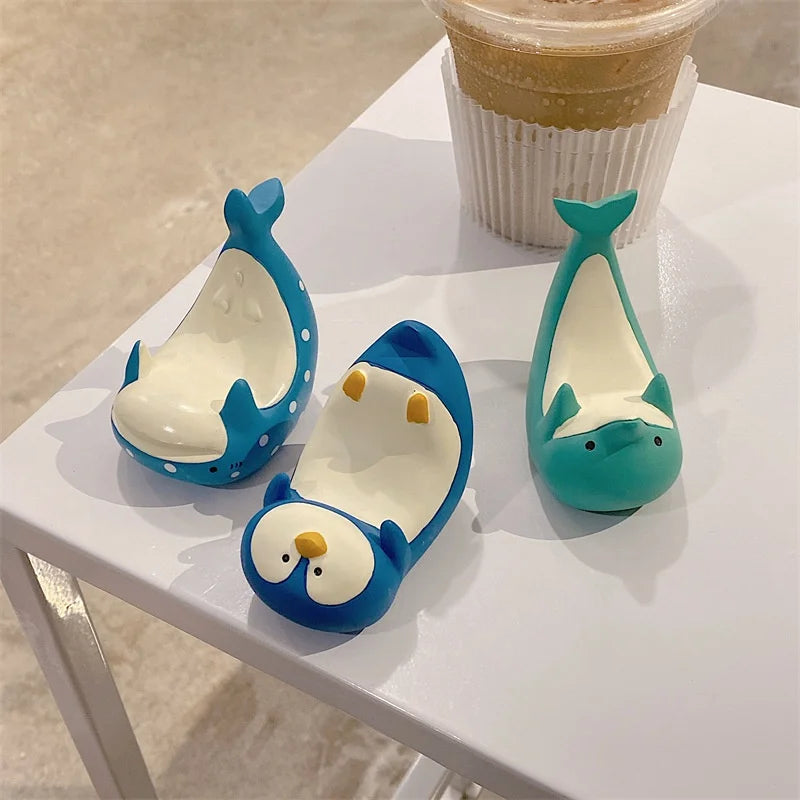 Cute 3D Dolphin Phone Holder – Desktop Lazy Clip Stand Phone Clip Stand Axl
