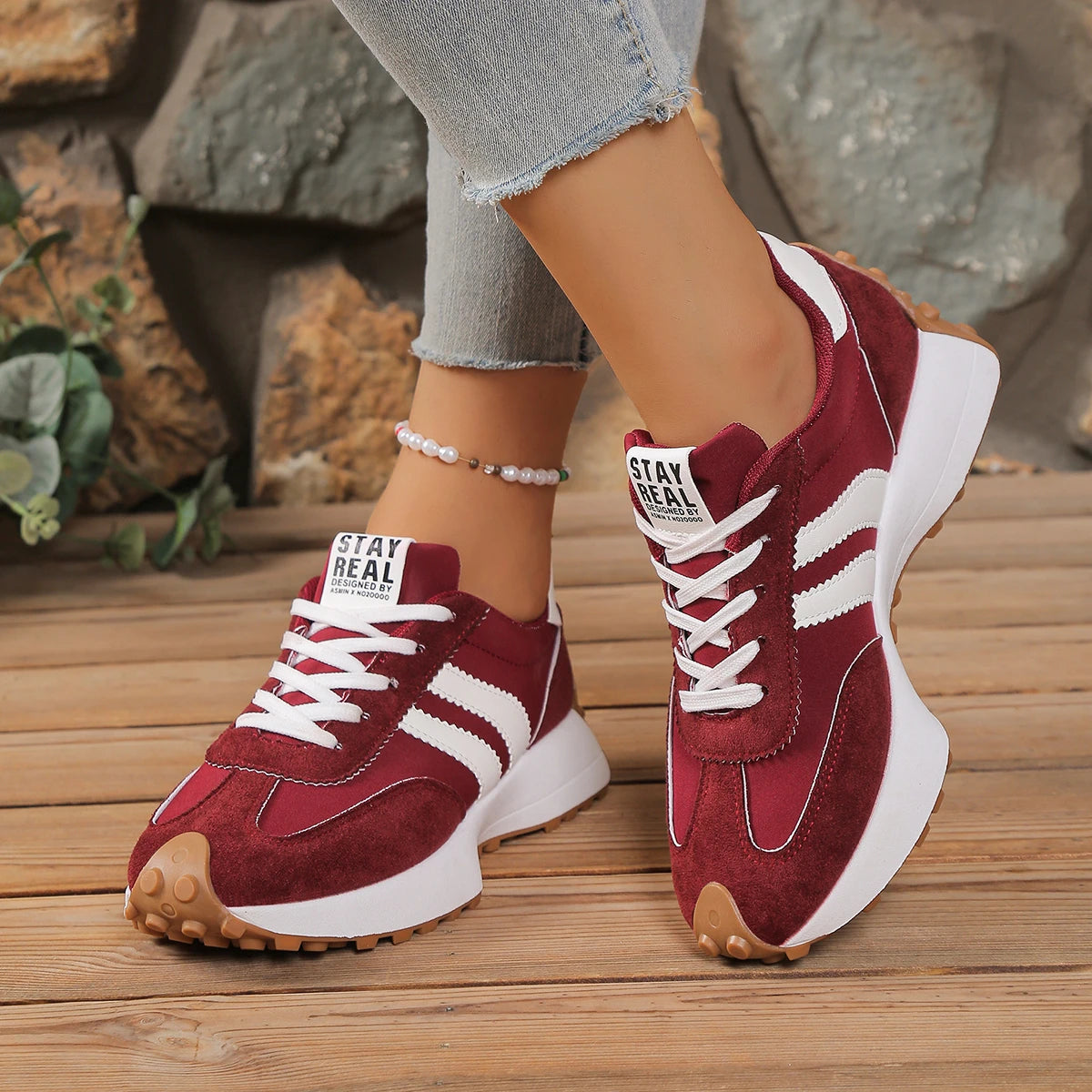 UXST Men's Casual Sneakers – Thick Sole Lightweight Lace-Up Casual Sneakers Axl Red 42