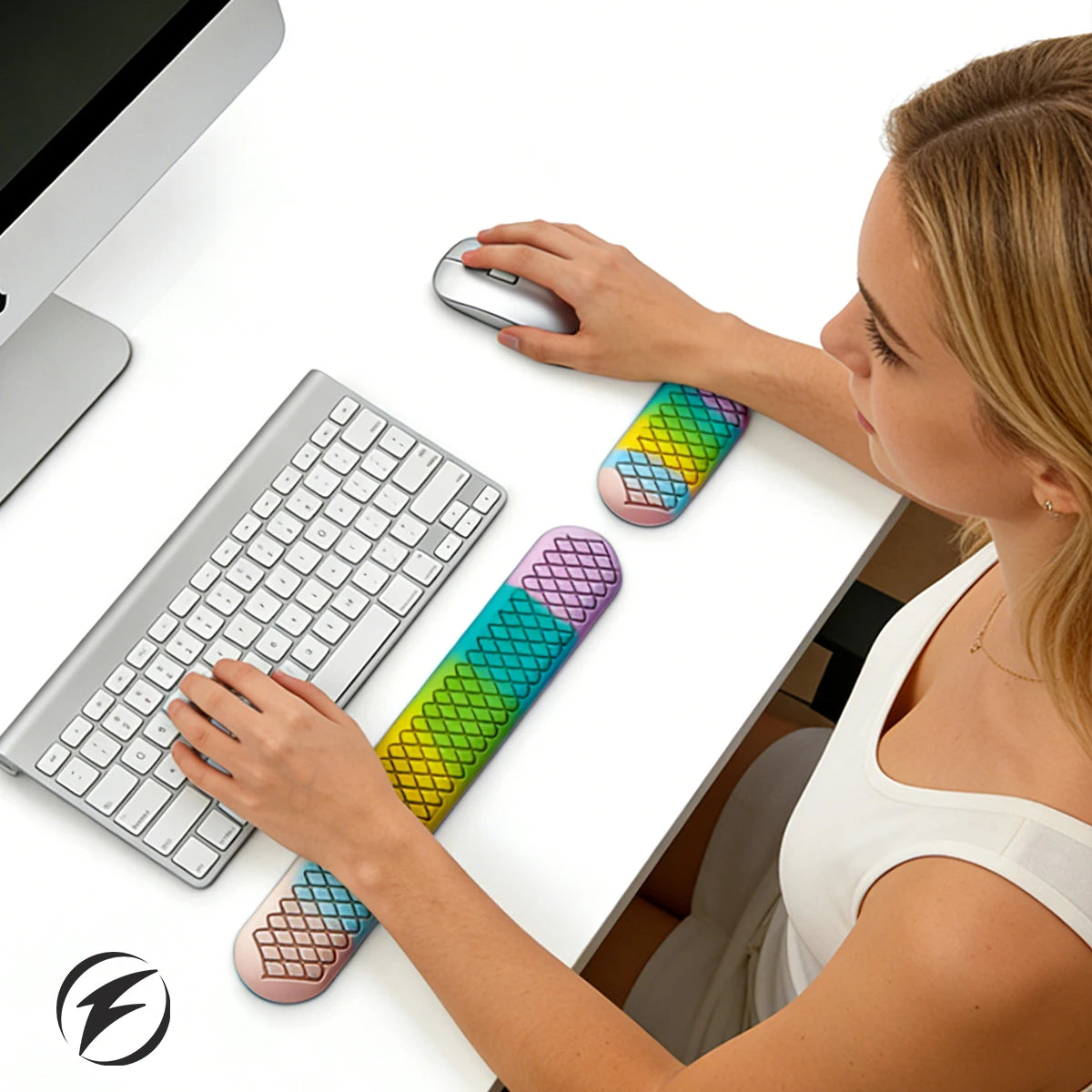 Ergonomic Silicone Wrist Rest & Mouse Pad Set | GUUGEI Wrist Rest Set Axl