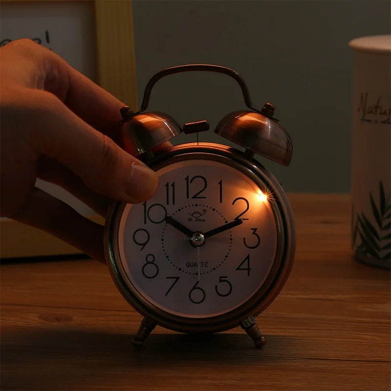 Vintage Retro Dual Bell Alarm Clock – Silent & Night Light Retro Alarm Clock Axl