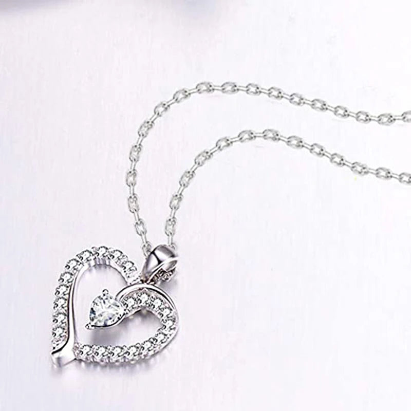 Huitan Heart Pendant Necklace – Full CZ Women's Wedding Jewelry Heart Pendant Necklace Axl