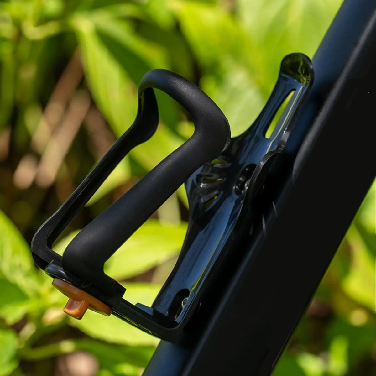 Adjustable Bike Water Bottle Cage – Road & Mountain Bicycle Bicycle Bottle Cage Axl