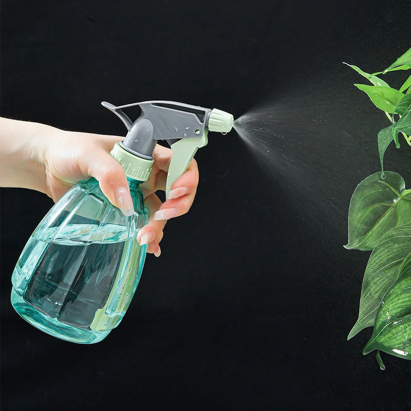 500ml Plastic Spray Bottle – Adjustable Nozzle, Garden & Salon Spray Bottle Axl