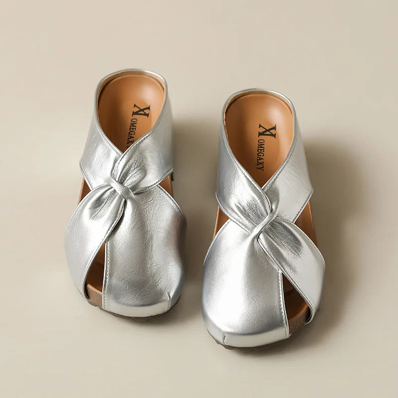 Women's Cross Strap Wedge Slippers – Closed-Toe Slip-On Wedge Sandals Axl Silver 38