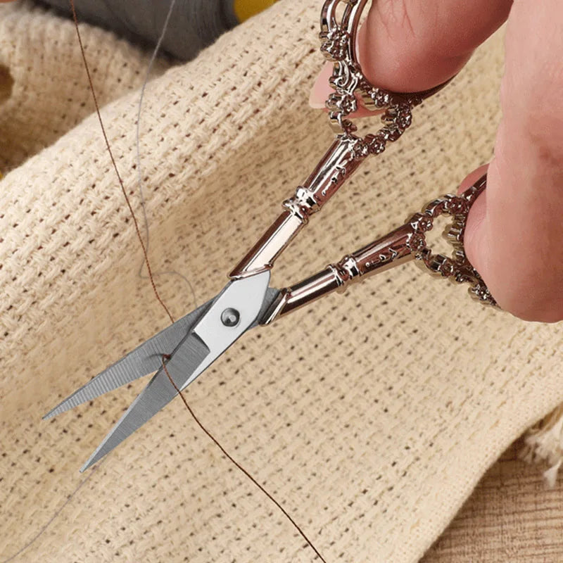 Vintage Stainless Steel Tailor Scissors – Sewing & Embroidery Tailor Scissors Axl