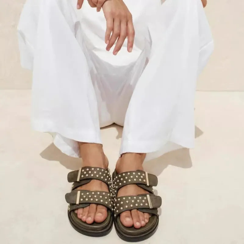 Women's Metal Rivet Flat Sandals – Slip-On Beach Slides Flat Sandals Axl