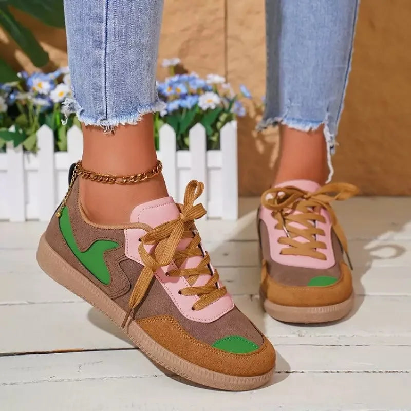 Women's Low Top Canvas Sneakers – Wide Toe Lace-Up Trainers Canvas Sneakers Axl