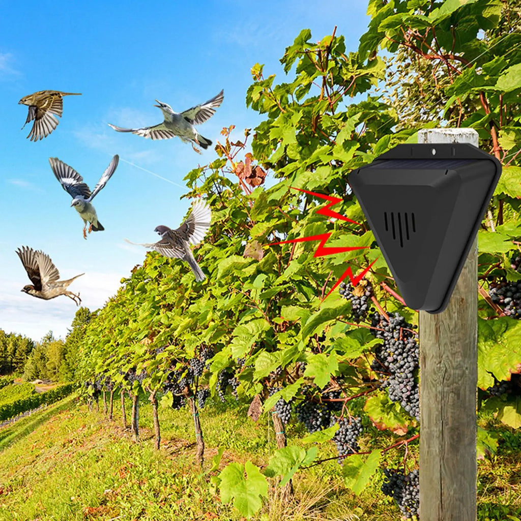 Solar Bird & Animal Repeller – 13 Sounds, IP55 Waterproof Solar Animal Repeller Axl
