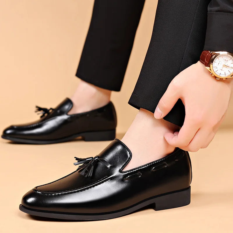 YBQJOO Men's Slip-On Leather Loafers – Business Casual Shoes Men's Loafers Axl