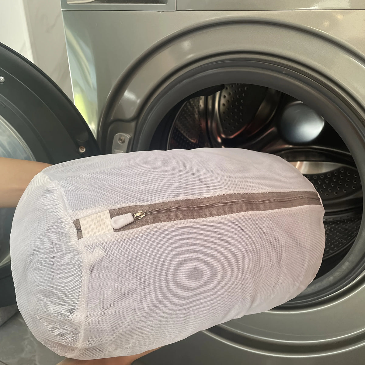 Shoe Laundry Wash Bags – Anti-Deformation Sneaker Mesh Bag Shoe Laundry Bag Axl