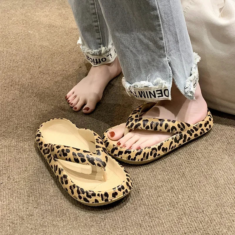 Women's Plaid Platform Flip Flops – Non-Slip Beach Slides Platform Flip Flops Axl
