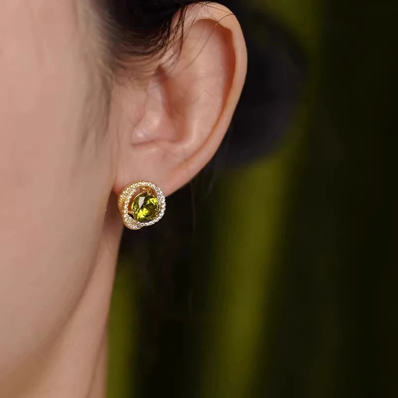 Huitan Green Cubic Zirconia Knot Stud Earrings for Women Stud Earrings Axl