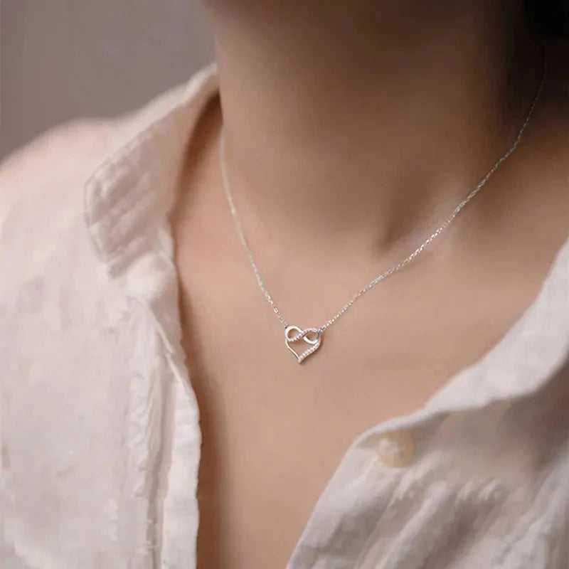 Huitan Heart Pendant Necklace – Silver & Gold Women's Fashion Pendant Necklace Axl