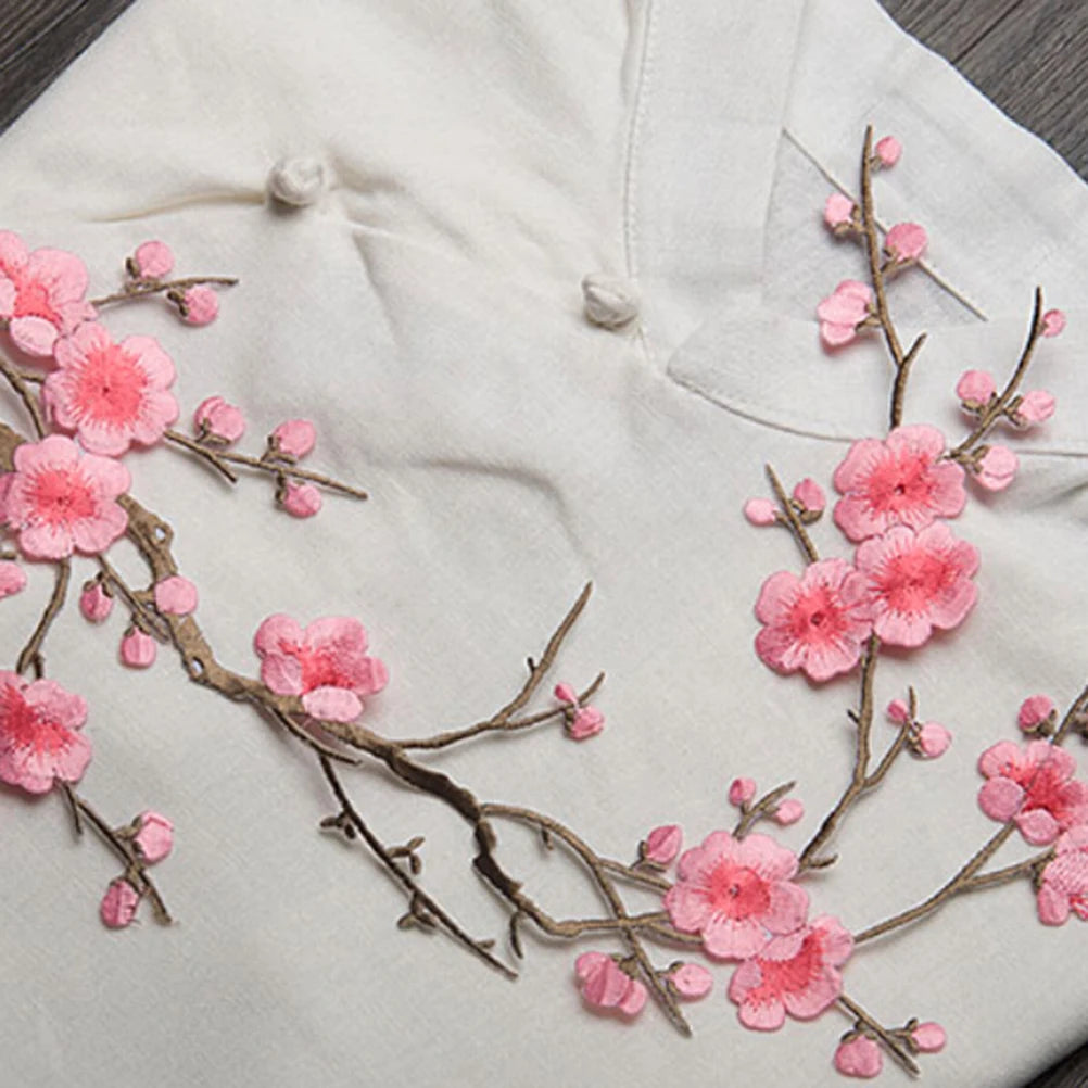 Plum Blossom Embroidered Patch – Iron or Sew On Applique Embroidered Applique Patch Axl