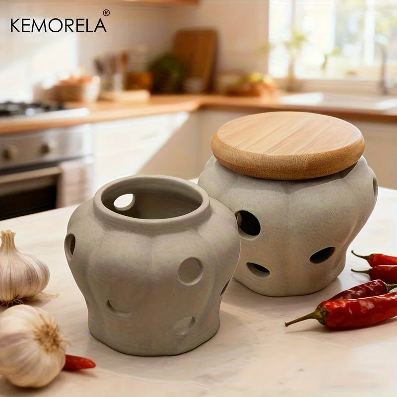 White Ceramic Garlic Jar with Ventilated Bamboo Lid – KEMORELA Ceramic Storage Jar Axl