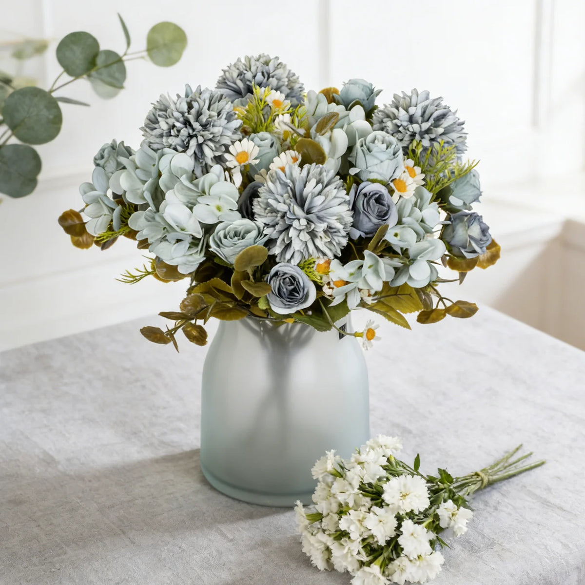 Artificial Chamomile Bouquet – Wedding, Home & Gift Decor Artificial Flower Bouquet Axl