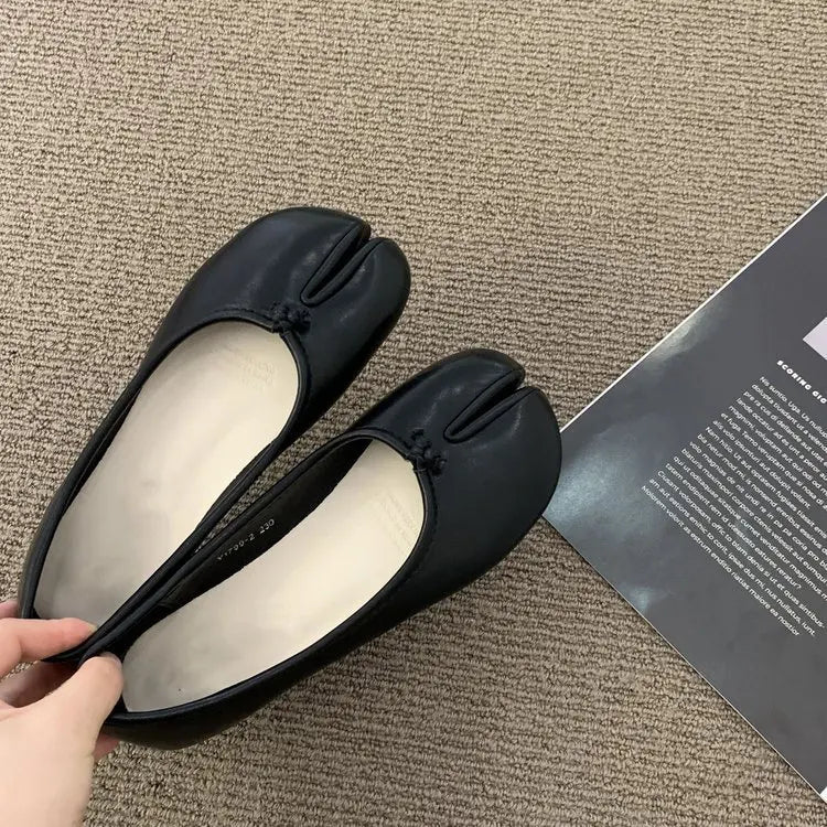 Women's Split Toe Tabi Ballet Flats – Soft Slip-On Loafers Tabi Ballet Flats Axl Black 42