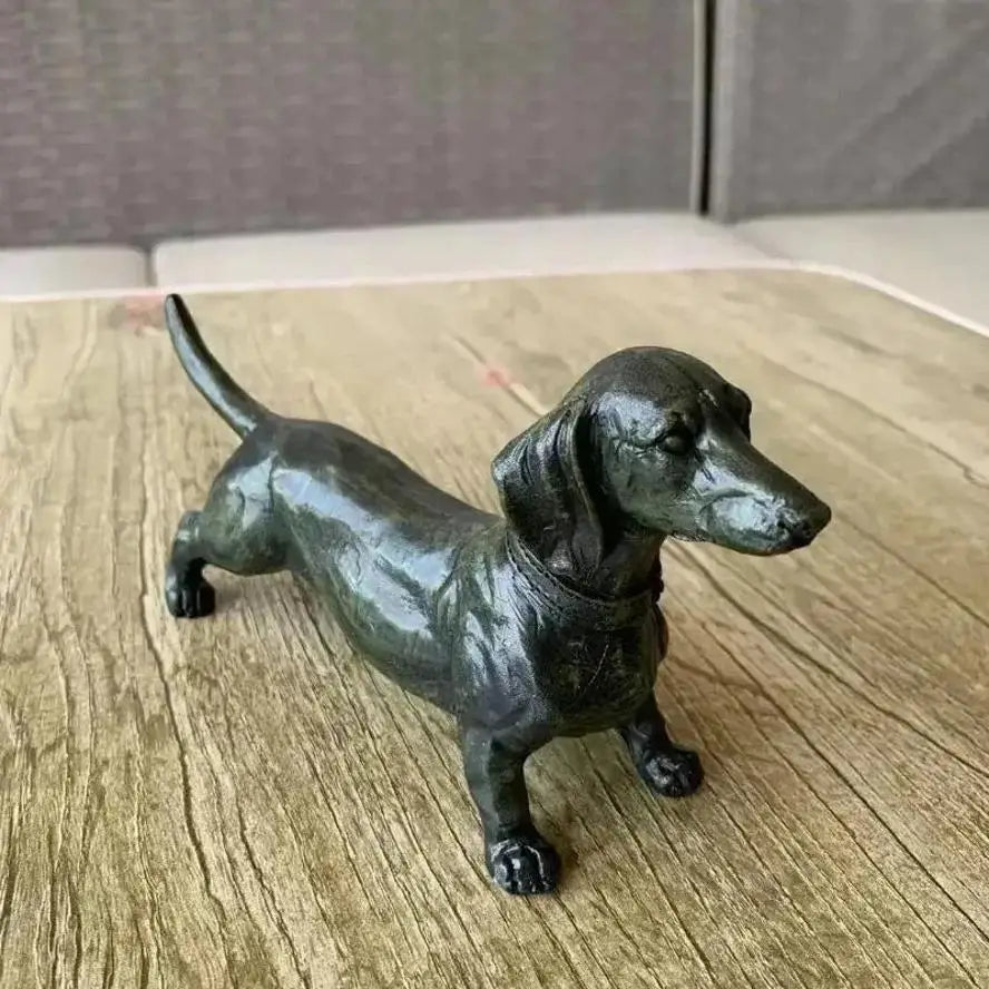 Resin Dachshund Figurine – Black Dog Garden Sculpture Ornament Resin Dog Figurine Axl