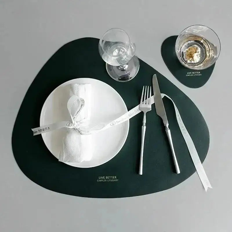 PU Leather Placemat & Coaster Set – Non-Slip Heat Insulation Placemat & Coaster Set Axl L Green