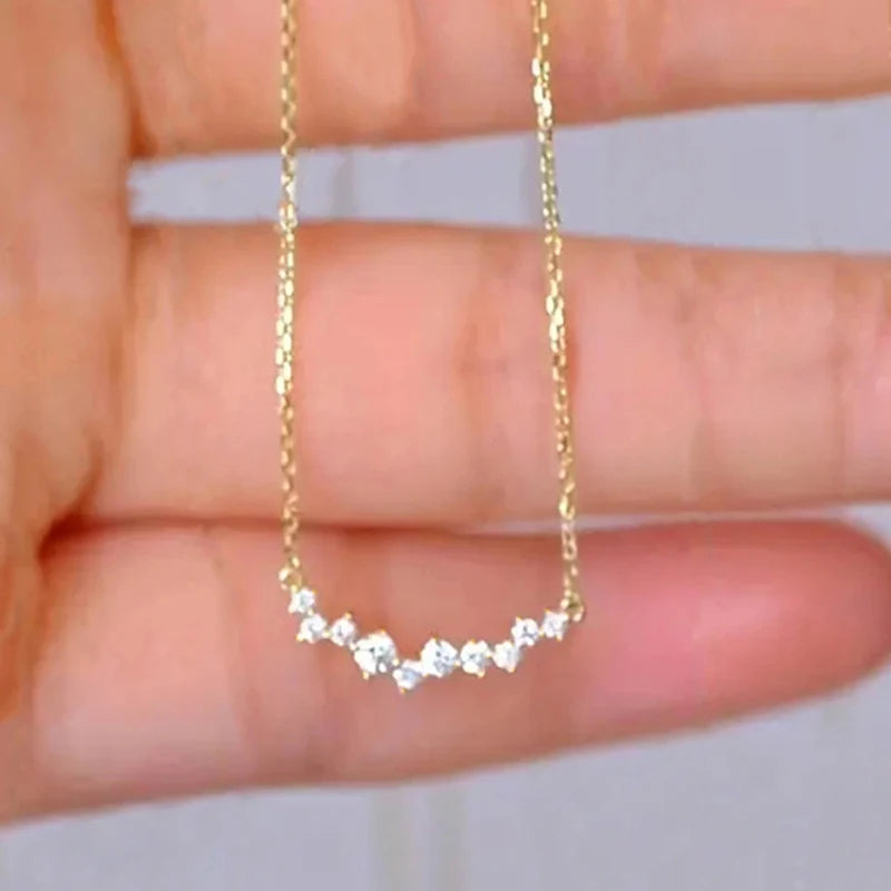 Huitan CZ Pendant Necklace – Sparkling Cubic Zirconia Jewelry Pendant Necklace Axl XL1247 45cm