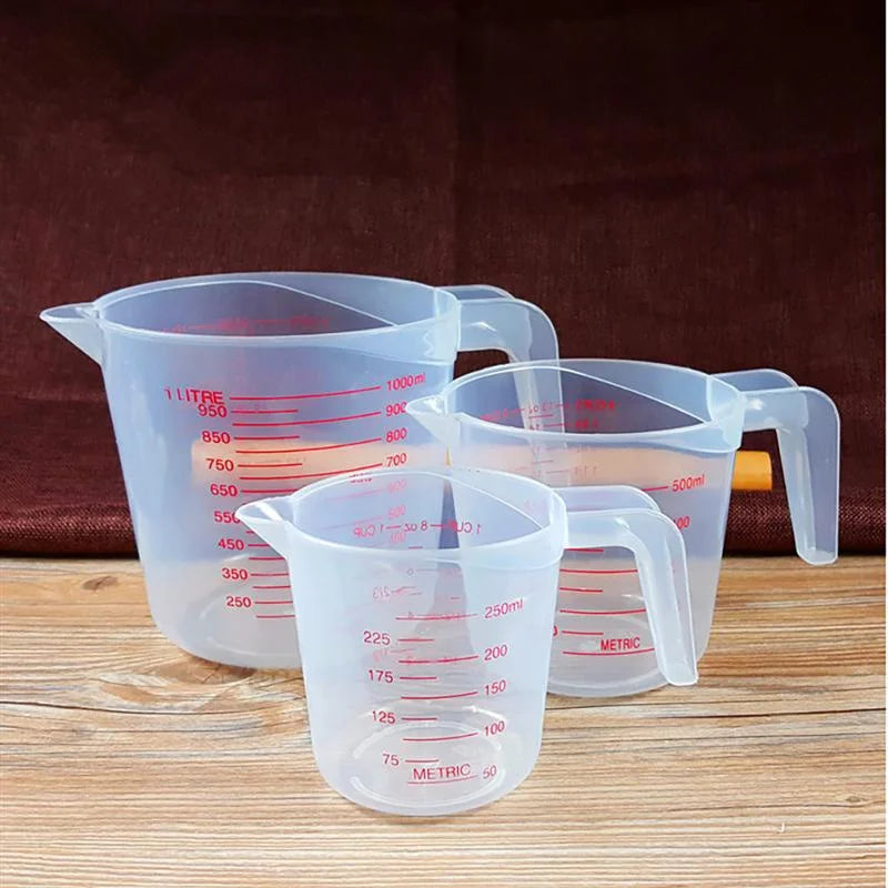 3-Piece Plastic Measuring Cup Set – 250ml, 500ml & 1000ml Measuring Cup Set Axl 3pcs