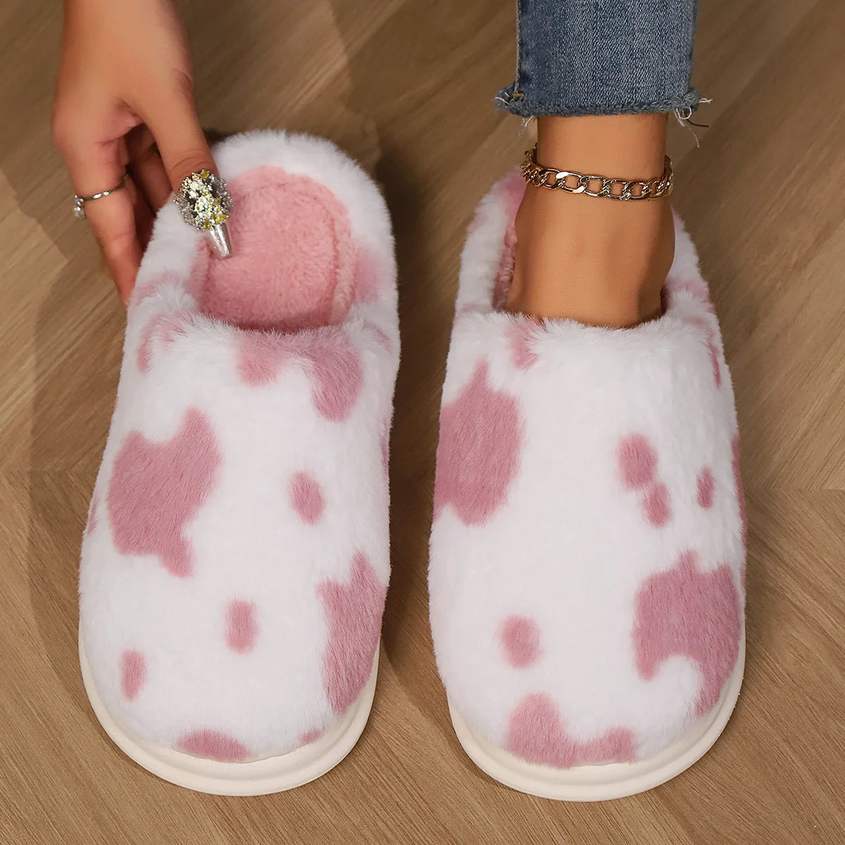 Fluffy Cow Animal Slippers – Unisex Plush Home Shoes Plush Animal Slippers Axl Pink slipper B 42-43
