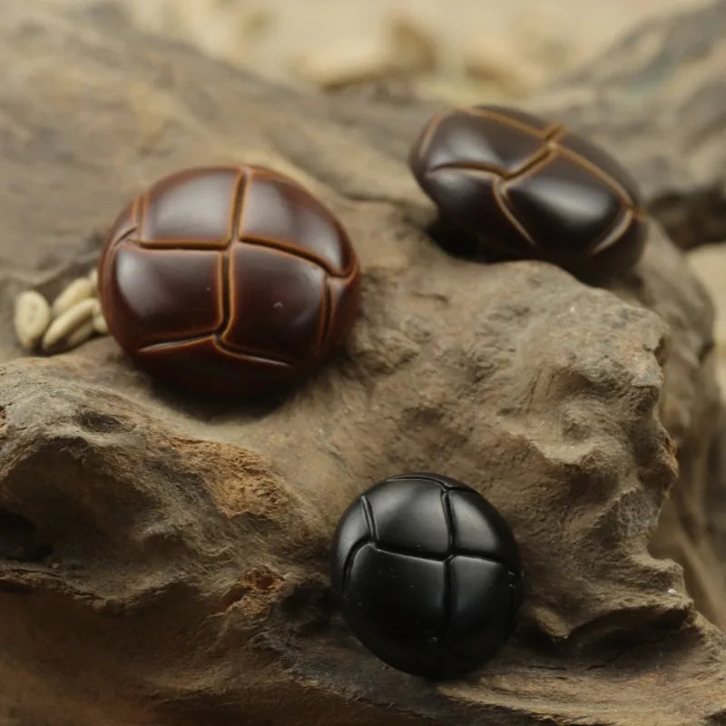 20 PCS Faux Leather Shank Buttons – Football Pattern Sweater Sewing Buttons Axl