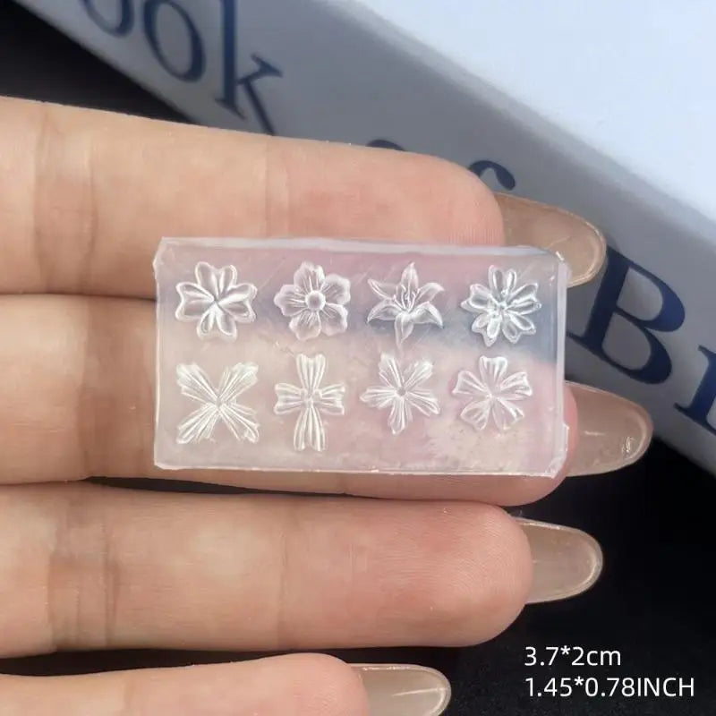 Silicone 3D Flower Nail Art Mold – Reusable DIY Petal Template Nail Art Mold Axl A1