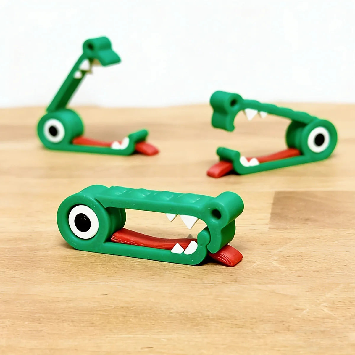 Crocodile Cable Organizer Clips 10/20 Pack – Cute Cord Holder Cable Organizer Clips Axl