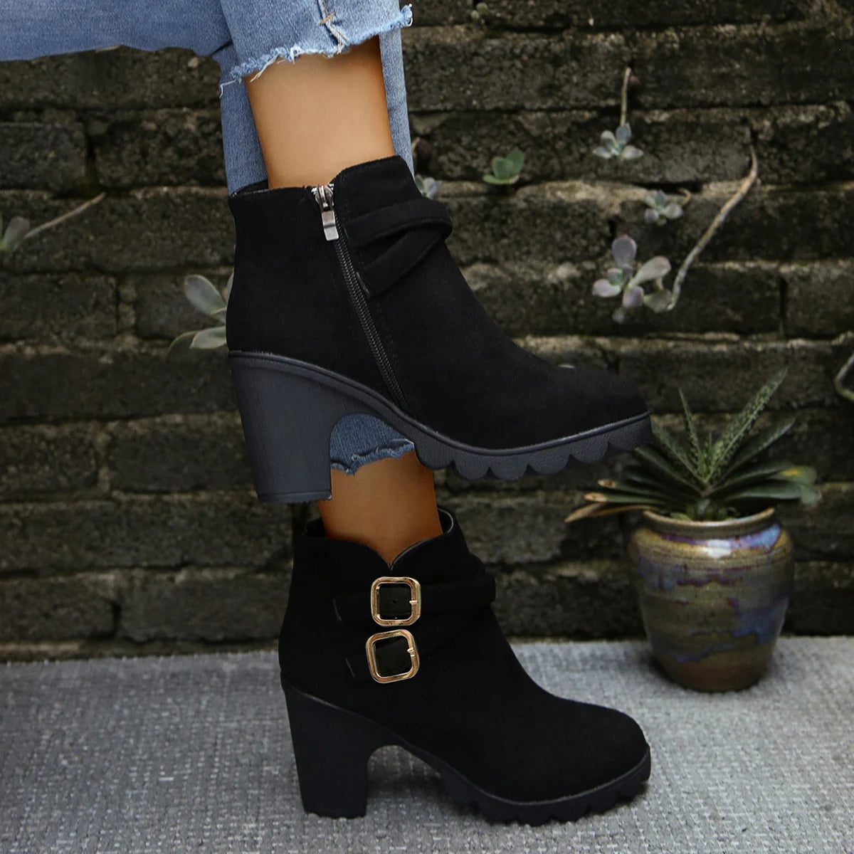 Women's Square Heel Ankle Boots – Faux Suede Winter Fashion Women's Ankle Boots Axl