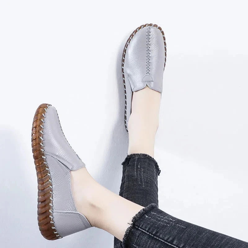 Women's Genuine Leather Loafers – Soft Sole Casual Flat Shoes Leather Loafer Flats Axl Gray CN39 ( Foot 24.5cm)